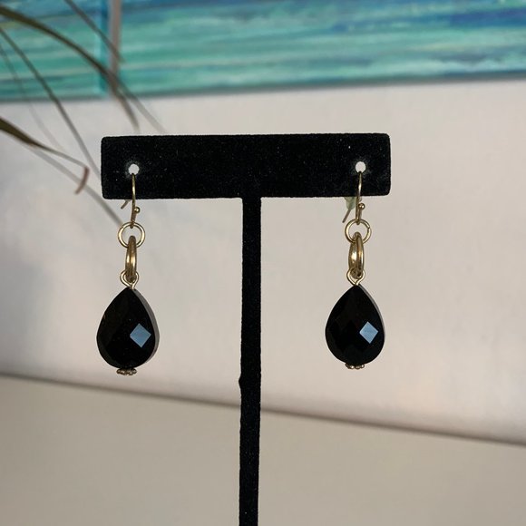 Chic Gold and Black Drop Earrings - Picture 1 of 3